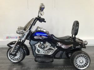 moto pour enfant 12V noir métal vu de côté